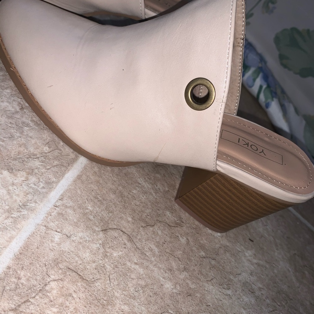 Shoes - Picture 2 of 2
